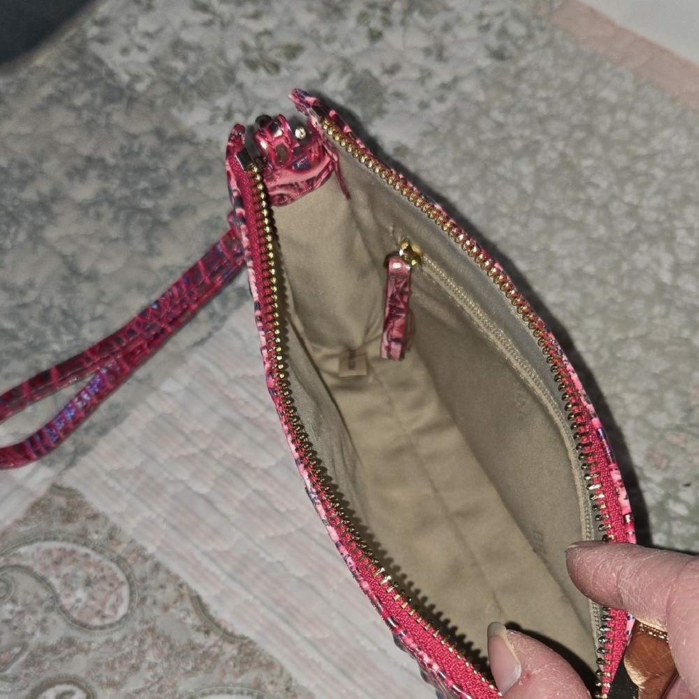 Brahmin Daisy Wristlet in Magenta Wonderland Melbourne Croc-Embossed Leather - Picture 15 of 16